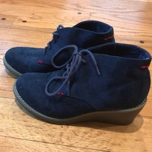 Never 2 hot ankle boots